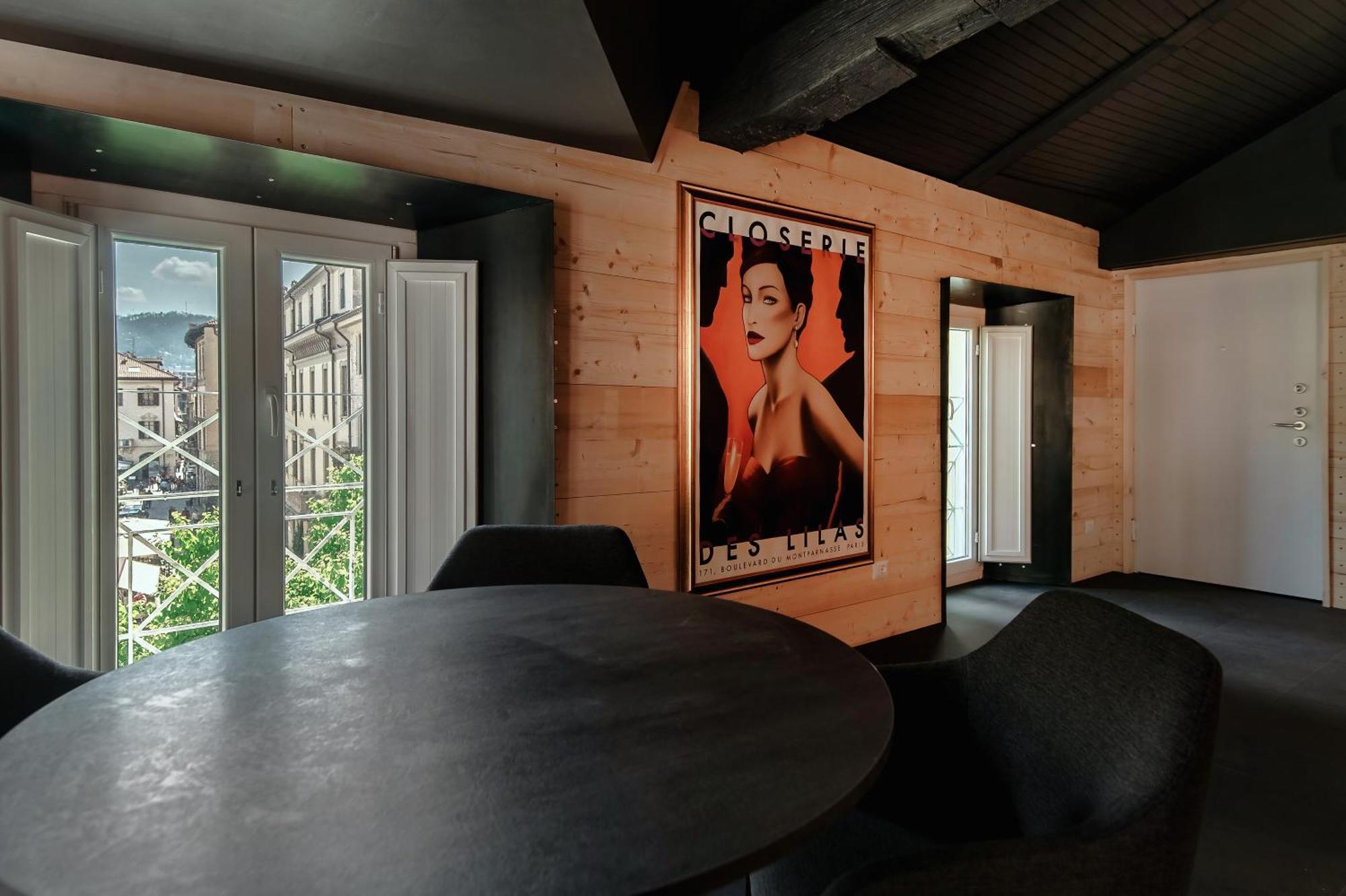 Fitzgerald Building - The House Of Travelers Apartment Como Bilik gambar